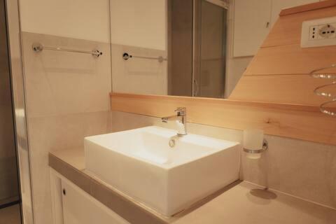 Opera.House Apartment โรม ภายนอก รูปภาพ